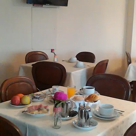 Dom Leal فالونغو